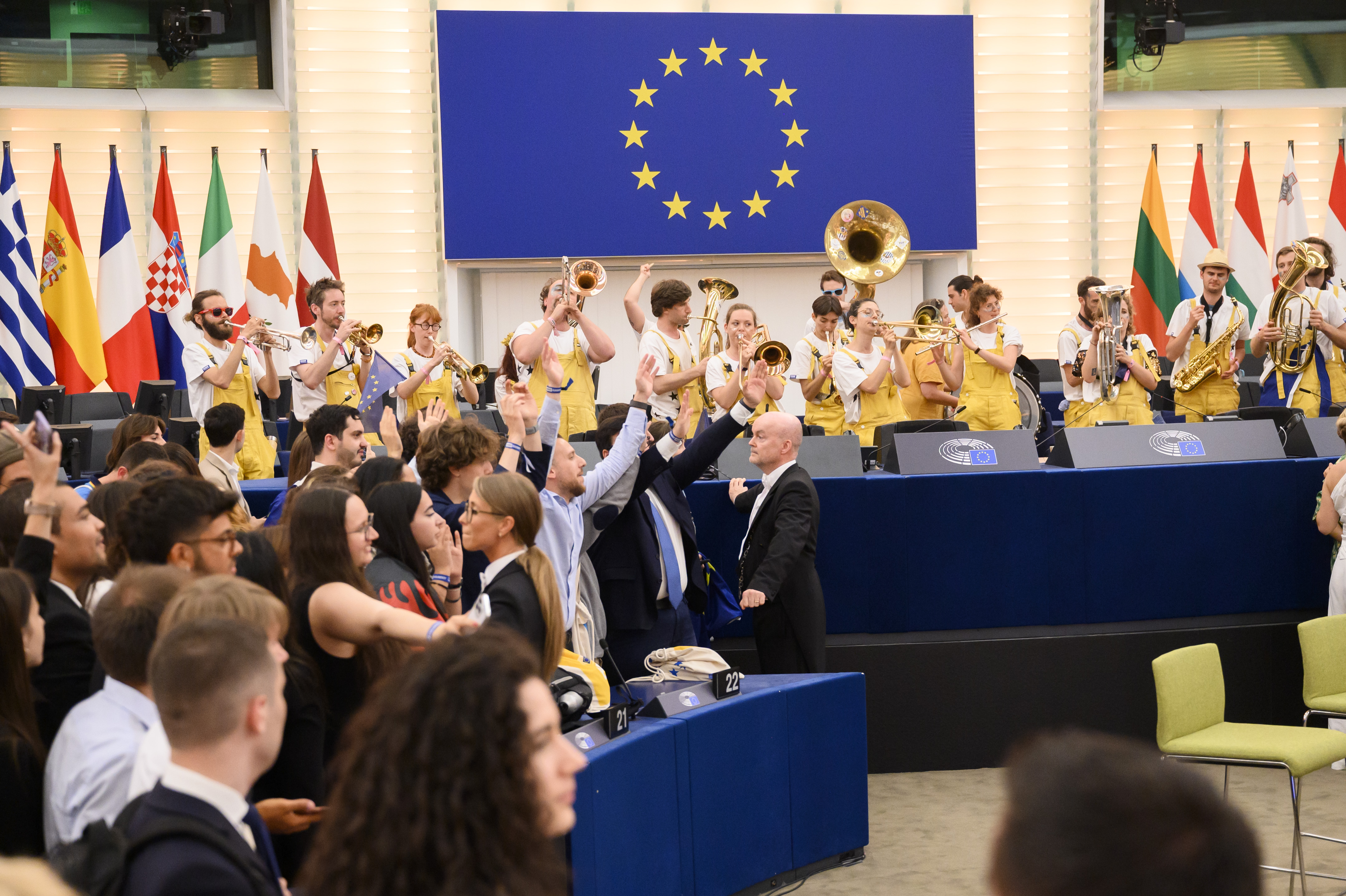 young people in the european parliament in strasbourg at the european youth event 2023